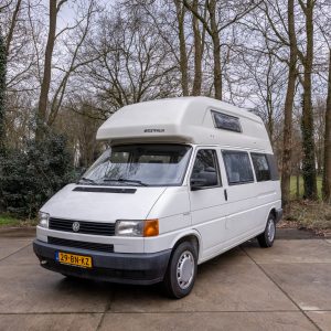 Camper Snow